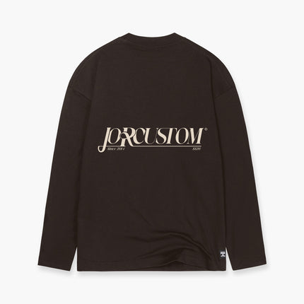 Jorcustom Jorcustom Longsleeve Script SS26 Brown