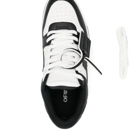 Off-White Off-White Sneaker Out Of Office Calf Leather FW25 White/Black