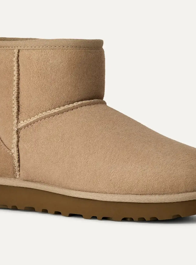 UGG UGG Boots Classic Mini II FW25 Sand
