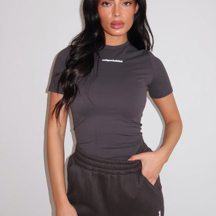 Unique The Label Unique The Label Short Sleeve Top Robyn FW25 Charcoal