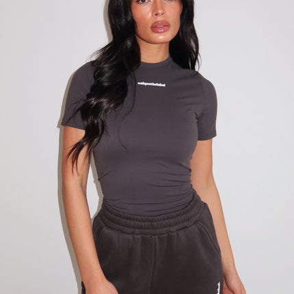 Unique The Label Unique The Label Short Sleeve Top Robyn FW25 Charcoal