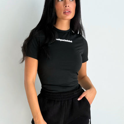 Unique The Label Unique The Label Short Sleeve Top Robyn FW25 Deep Black